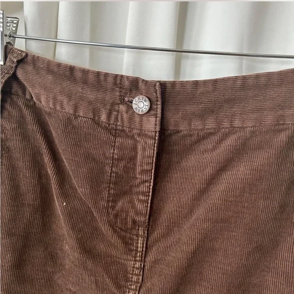 Brown J. Crew corduroy mini skirt with pockets size 6. - Picture 4 of 8